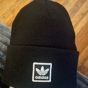 Adidas Unisex Utility Trefoil Cuff Beanie BRAND NEW